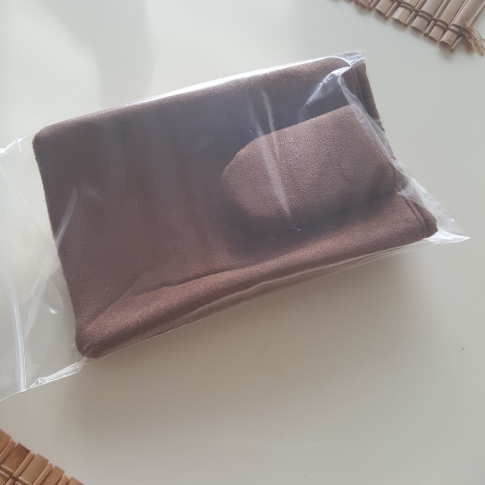 Sunless tan applicator mitt